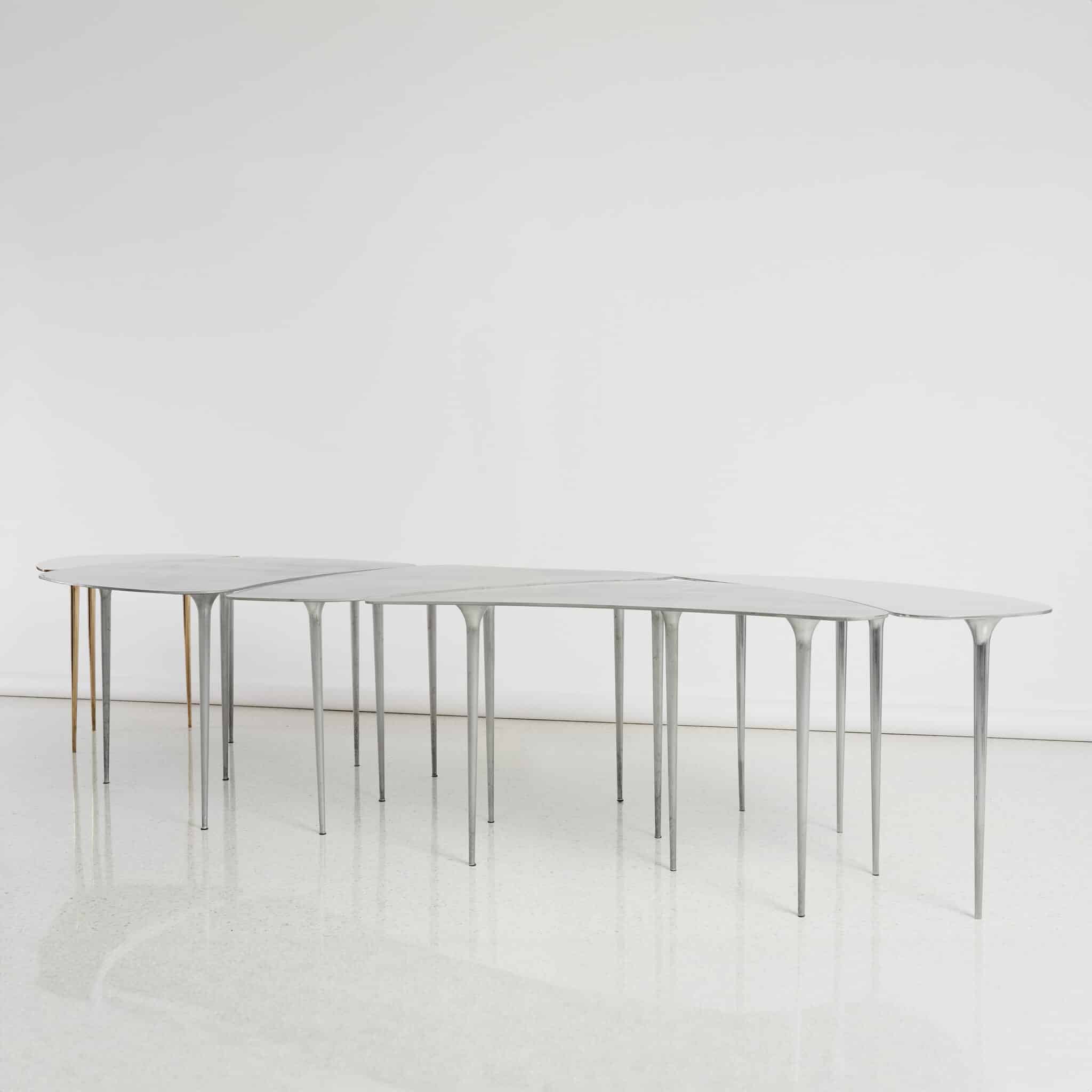 Atollo table